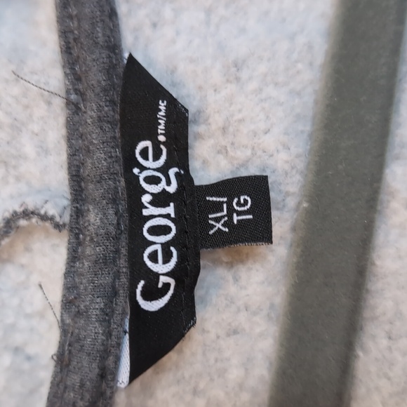 George zip sweater - Picture 3 of 4